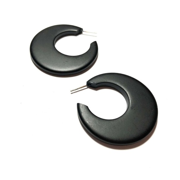 Big Jet Frosted Vintage Lucite Hoop Earrings - Picture 2 of 8